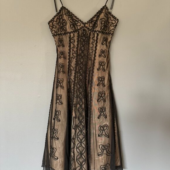 Niki Lavis Dresses & Skirts - 90s Vintage Niki  Livas Black Lace Overlay Formal Dress Open Back